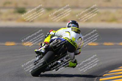 media/Oct-08-2022-SoCal Trackdays (Sat) [[1fc3beec89]]/Turn 11 Backside (1145am)/